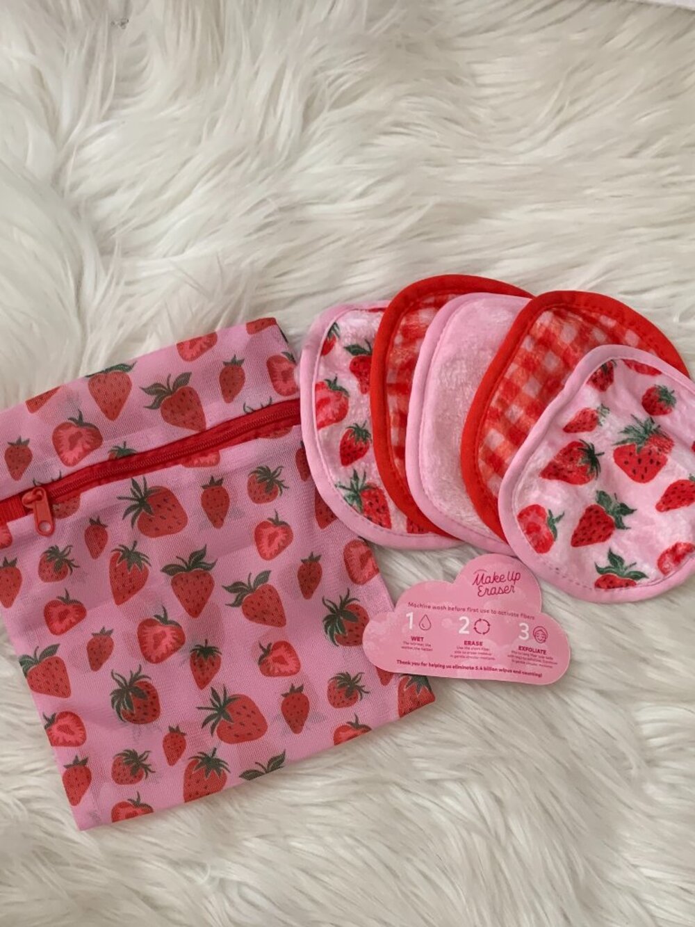 THE ORIGINAL MAKE UP ERASER Strawberry Fields 5-Day Set